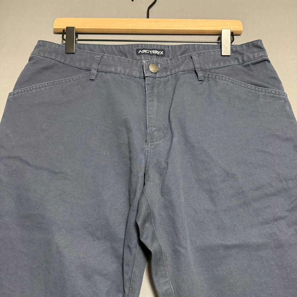 Arc'teryx Cropped Pants Women Size 10 Blue Gorpcore Outdoor Hiking Travel Cotton - Picture 7 of 14